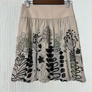 BCBGMAXAZRIA 100% Silk Bubble Hem Skirt size 2